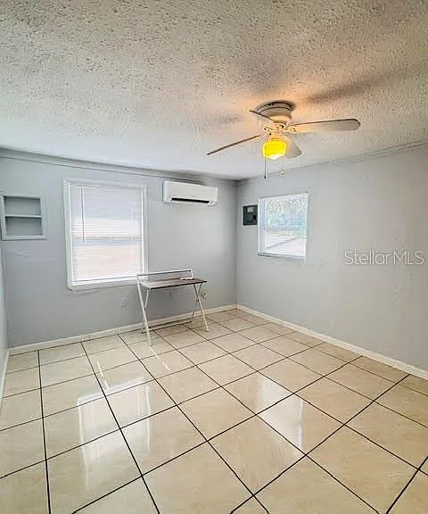 2722 S Sunrise Ct #C — Photo 8