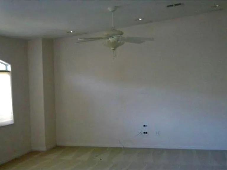 647 Florence Dr #- — Photo 12