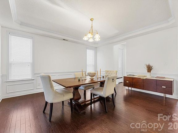 5th image of 14810 Salem Ridge Rd