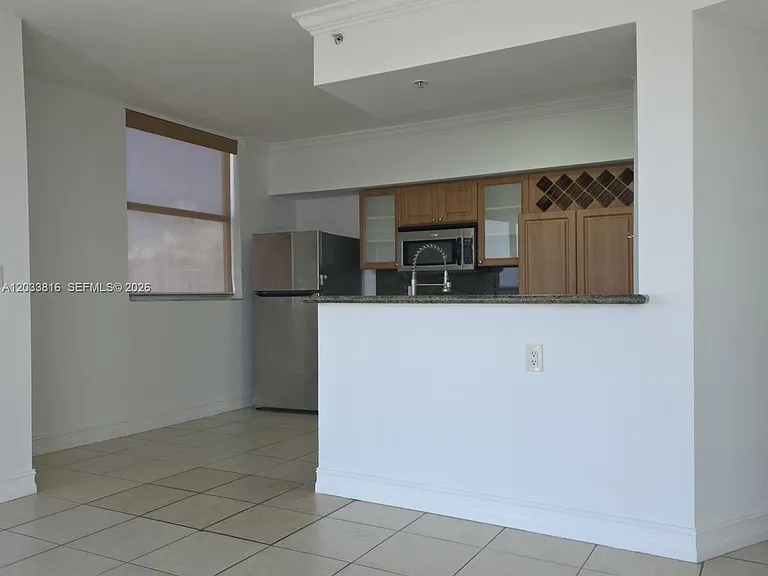 1 Glen Royal Pkwy #1202 — Photo 7