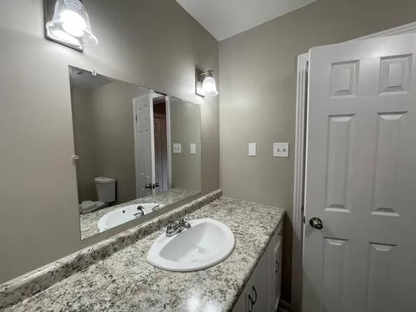 123 Hobbie Dr, Montgomery, AL 36105