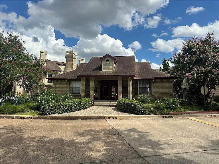 2120 El Paseo St #2406 — Photo 21