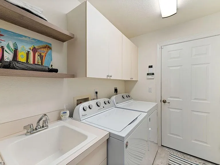 8963 Appaloosa Ct — Photo 27