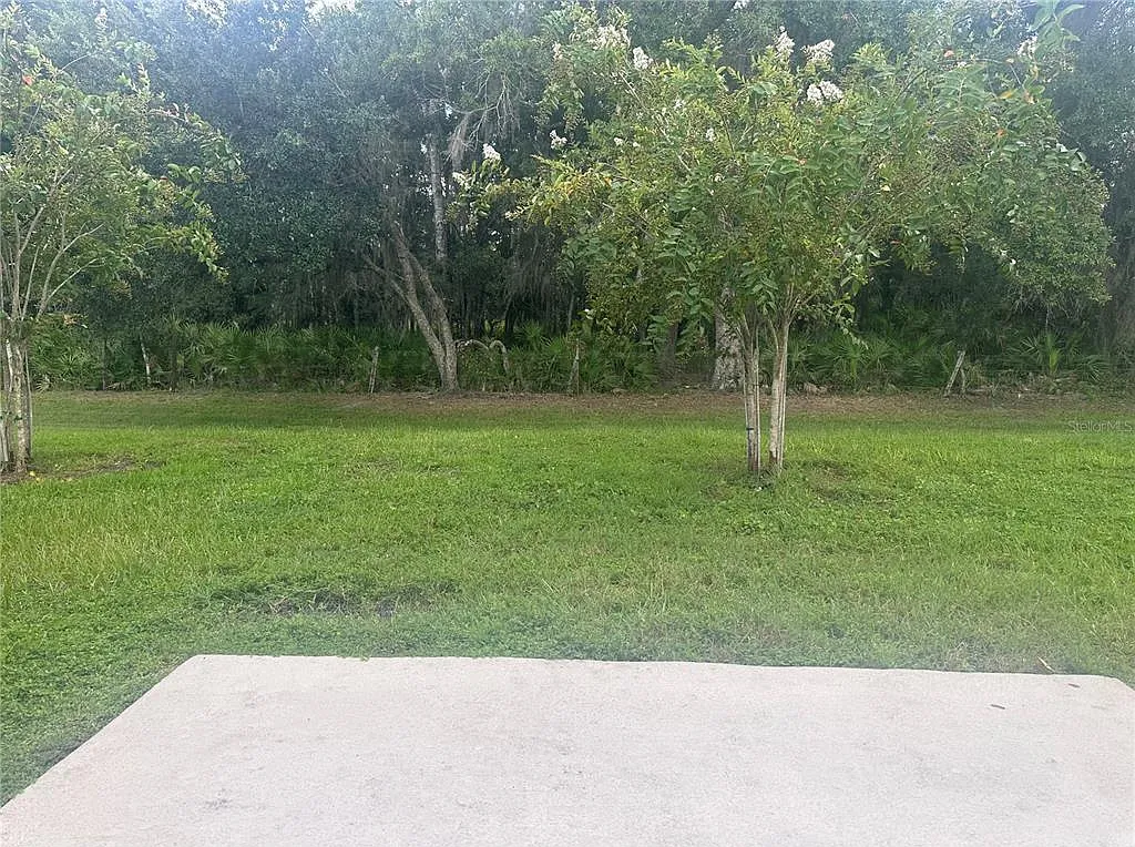 3 bed, 2.0 bath, 1432 sqft, $2,200 — Photo 3
