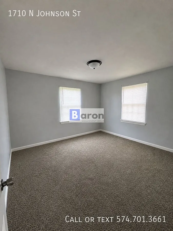 1710 Johnson — Photo 2