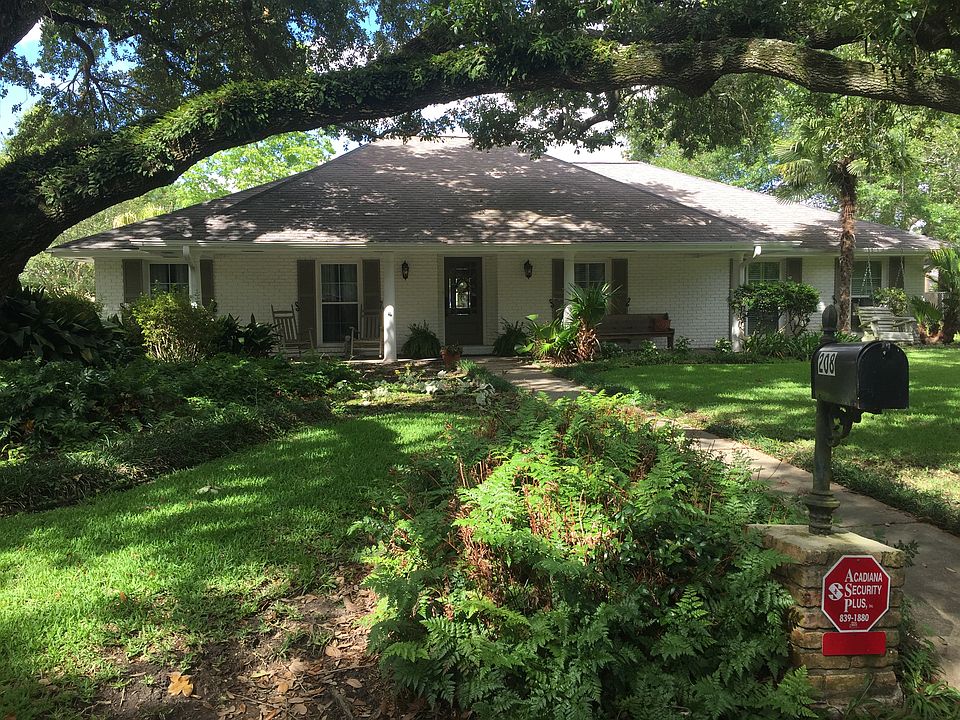 1st image of 208 S Locksley Dr
