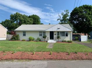 3634 Old Town Rd, Bridgeport, CT 06606