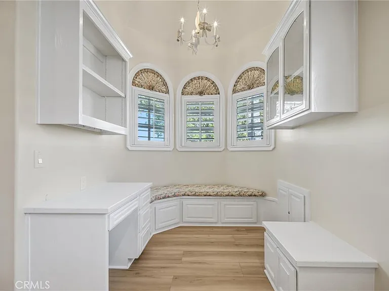 1410 S 10th Ave — Photo 34