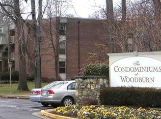 3378 Woodburn Rd APT 12, Annandale, VA 22003