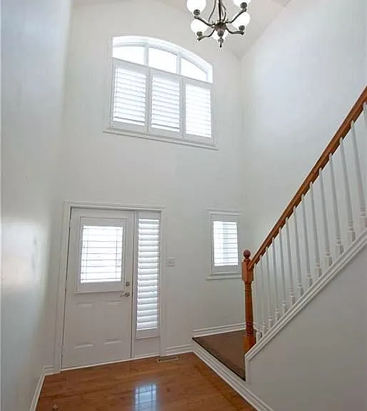 1918 Gough Ave — Photo 3