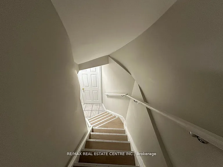 5418 Loonlake Ave #BASEMENT — Photo 4