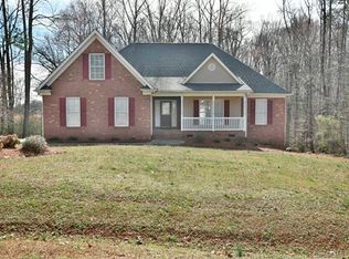308 Tradewinds Ln, York, SC 29745