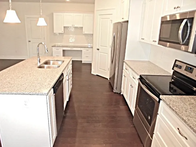1072 Adams Haven Bnd — Photo 4