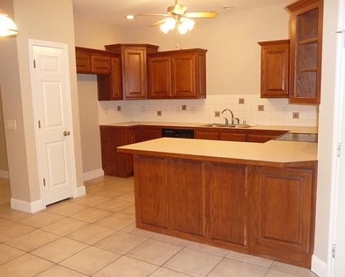 4th image of 1519 NW Bell Royal Cir