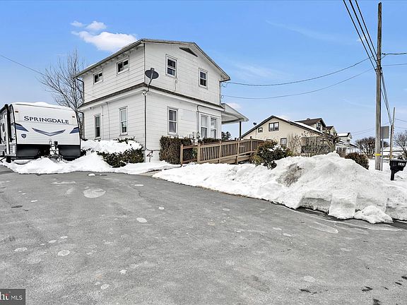 2nd image of 849 Deep Creek Rd