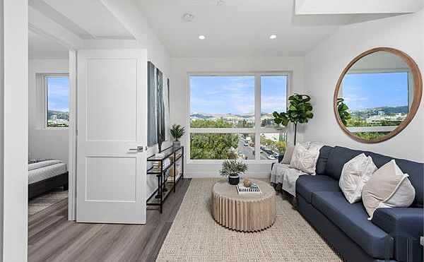 1st image of 667 N Wilton Pl #305