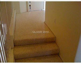 4th image of 1040 Dusty Creek St