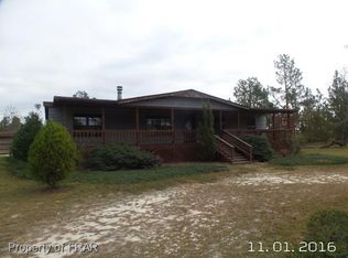 551 Venture Ln, Raeford, NC 28376