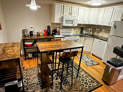 108 Oakwood Ave #A7 Photo 1 108 Oakwood Ave #A7 Photo 1
