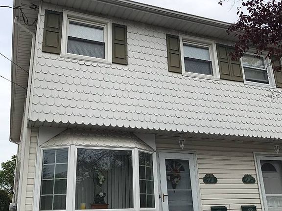 2nd image of 306 Sanilac St
