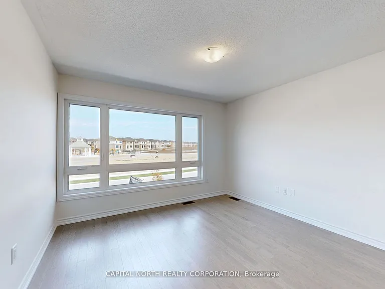 288 Madelaine Dr — Photo 18