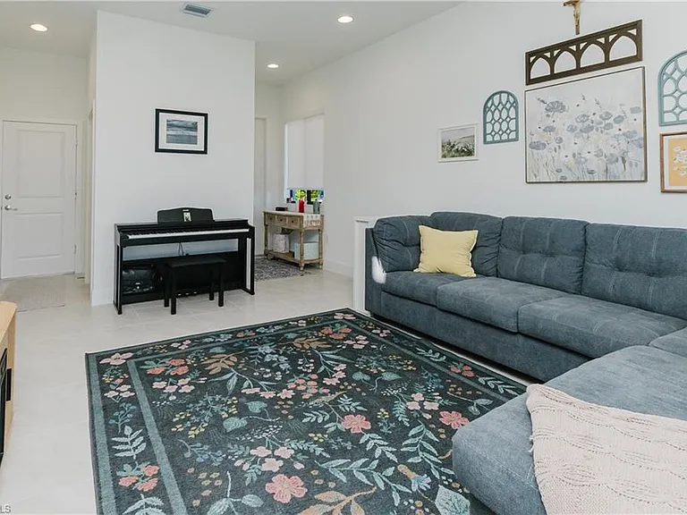 5875 Cassidy Ln — Photo 6