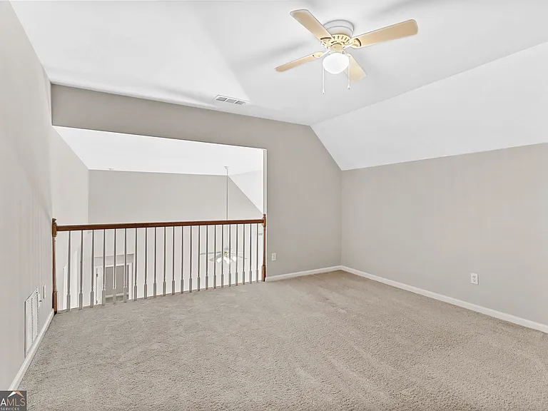 15 Abby Ct — Photo 38
