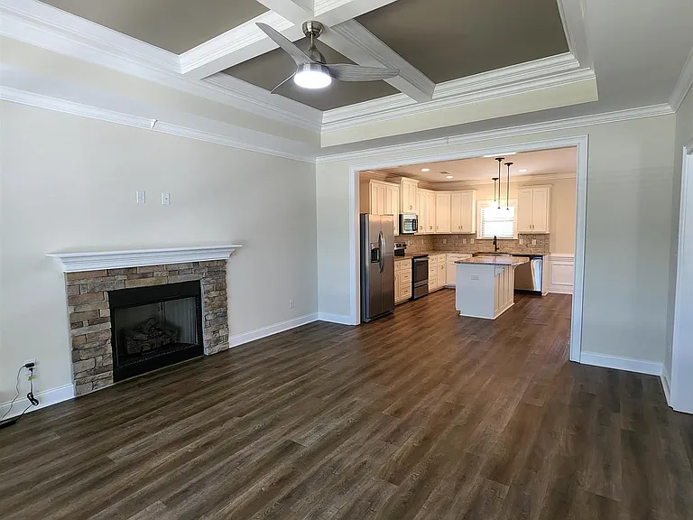 502 Charlestown Way — Photo 15