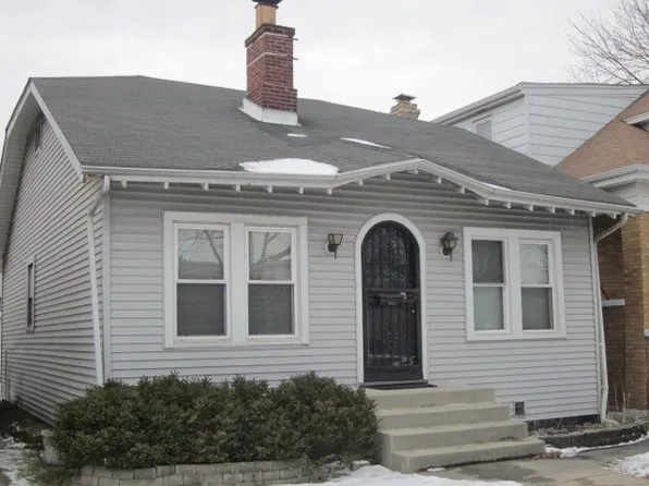3824 N Oak Park Ave, Chicago, IL 60634