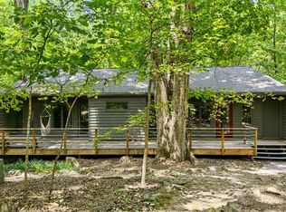 3513 Travis Ct, Chapel Hill, NC 27516