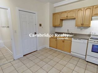 38 Bond St #2B, Somerville, MA 02145