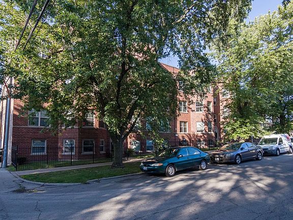 2nd image of 1706-1716 W Farwell Ave #1708-3