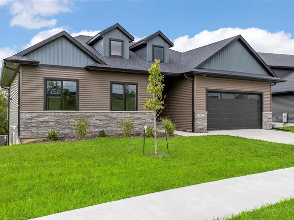 3891 Winnsboro Dr, Iowa City, IA 52245