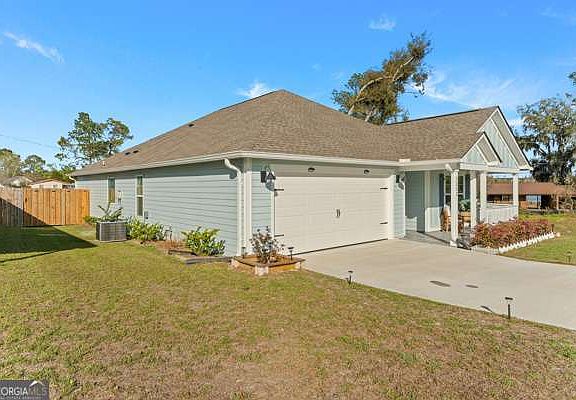 4th image of 5202 Grand Oak Cir