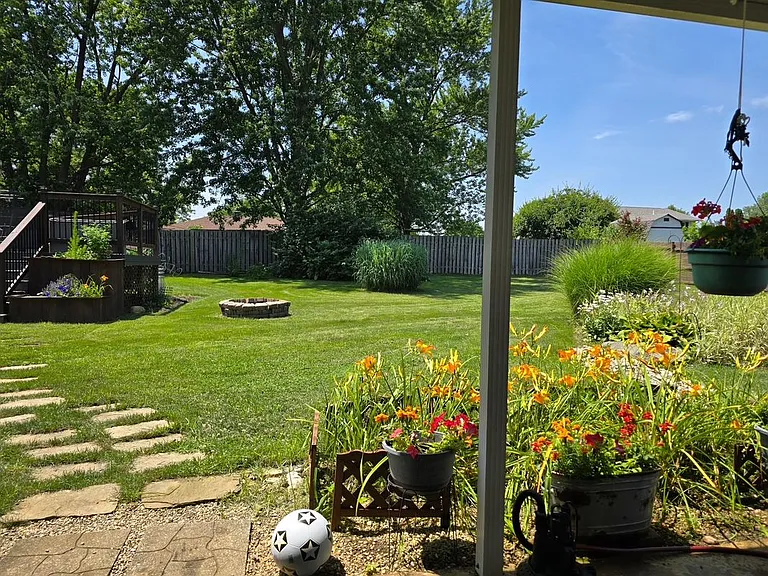 2087 Granada Dr — Photo 42