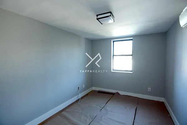 Rented by Yaffa Realty LLC | media 13