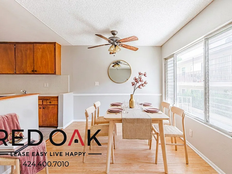 1051 N Ogden Dr #9