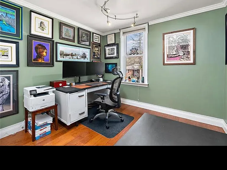 689 Shade Ave — Photo 9