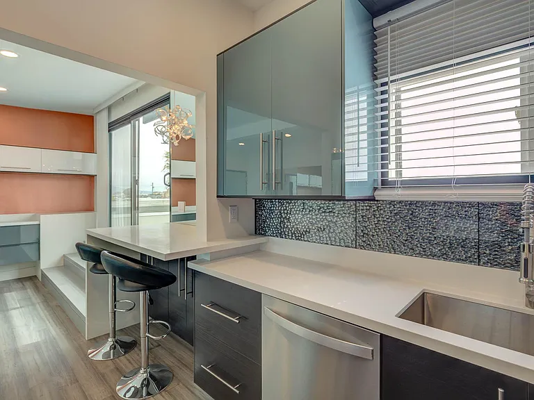 1702 Hermosa Ave #10 — Photo 8