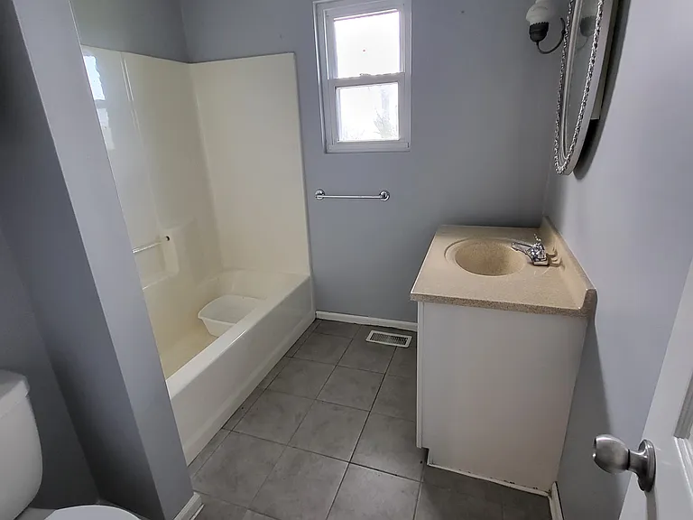 8627 N State Route 376 NW — Photo 23