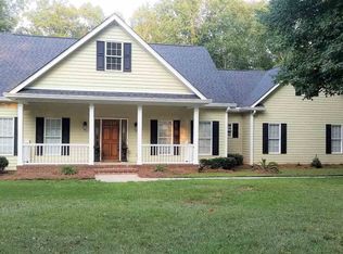 312 Crestview Trl, Gray, GA 31032