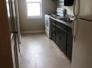 2113 SW Potomac Dr #8, Topeka, KS 66611