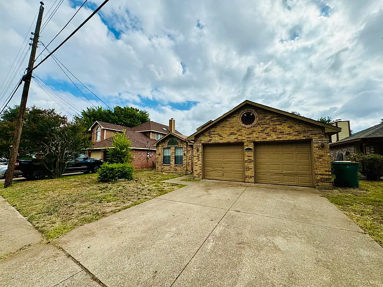 611 Turner Way — Photo 3