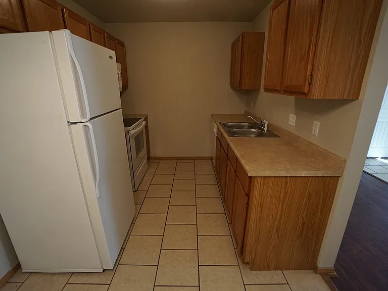 1135 Grinnell Circle A & B — Photo 6