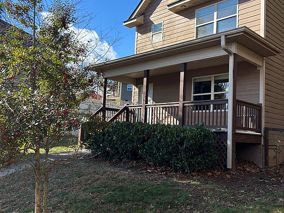 2nd image of 16 Woodland Dr