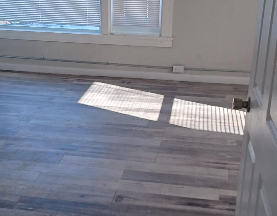 1st image of 1129 S California St #1129