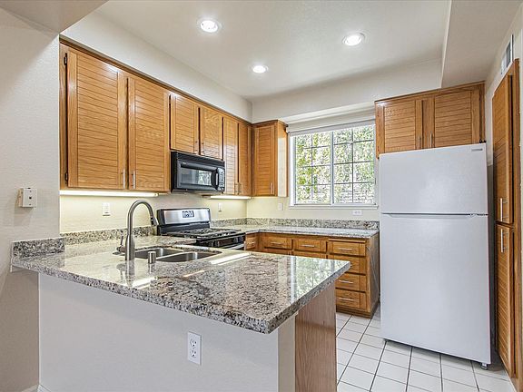 2nd image of 1439 Gingerwood Dr