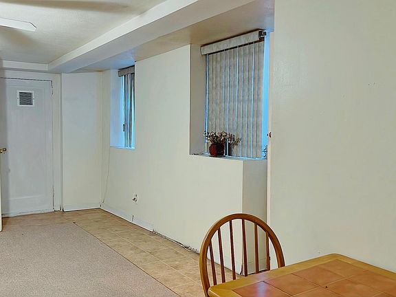 4th image of 2049 Bogart Ave