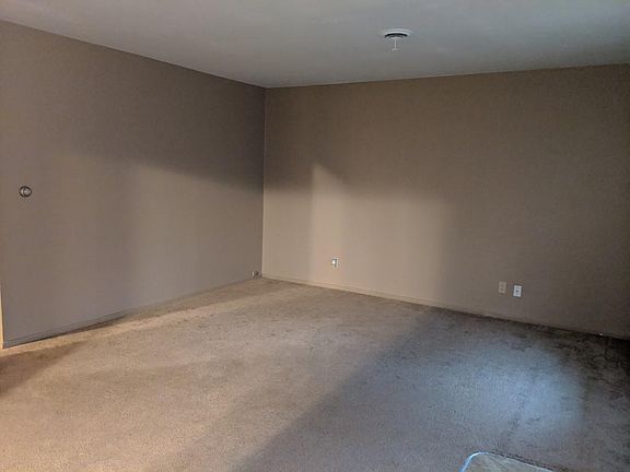 5th image of 5152 Whaley Dr