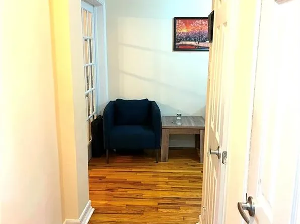 2331 Ocean Avenue image 11 of 14